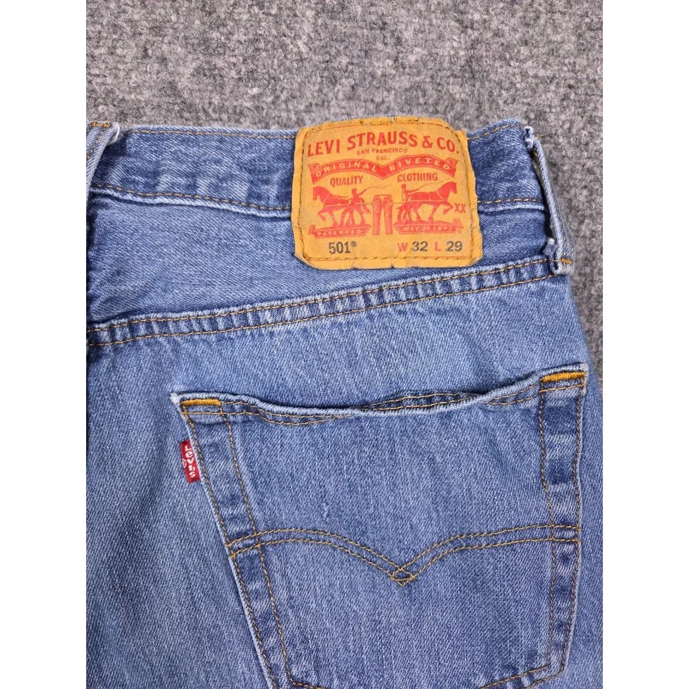 Levi's 501 Original Fit Jeans Mens 32x29 Blue Straight Leg Button Fly 00501-0193